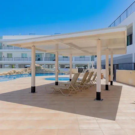 Stylish One-bedroom Sea Retreat Apartmán Paralimni