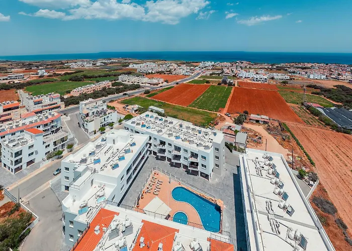 Stylish One-bedroom Sea Retreat Paralimni