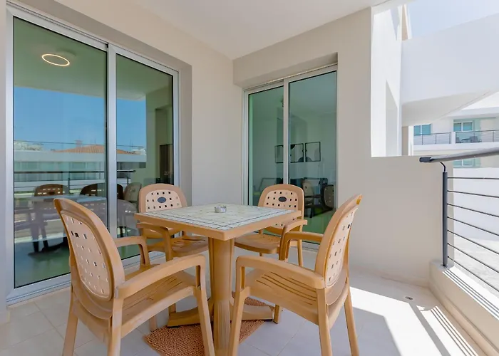 Stylish One-bedroom Sea Retreat Apartmán *