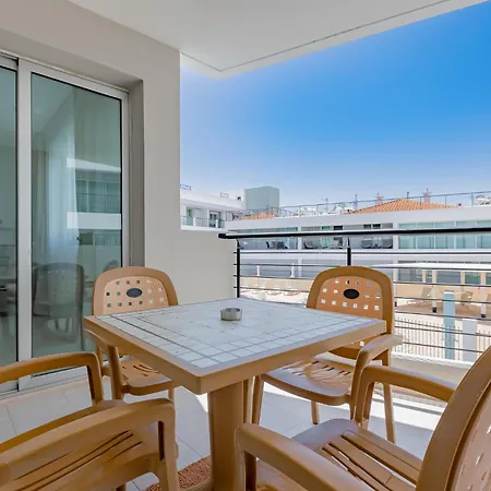 Διαμέρισμα Stylish One-bedroom Sea Retreat