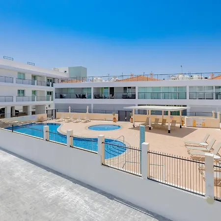 Διαμέρισμα Stylish One-bedroom Sea Retreat *