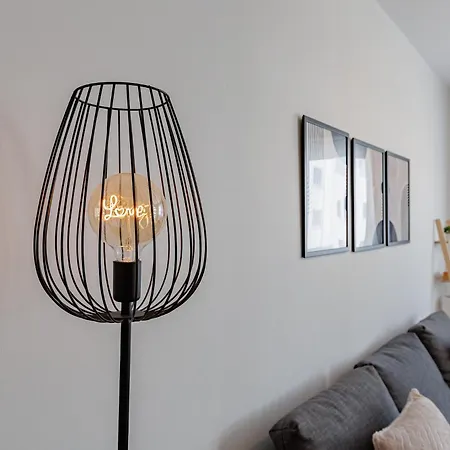 Stylish One-bedroom Sea Retreat Παραλίμνι